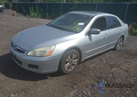 2006 Honda Accord 2.4 Ex from USA, damaged, VIN 1HGCM56856A091718